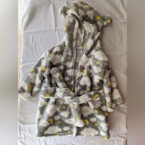 3 for $10🌸 Mon Cheri hooded baby bath robe 0-9 mo